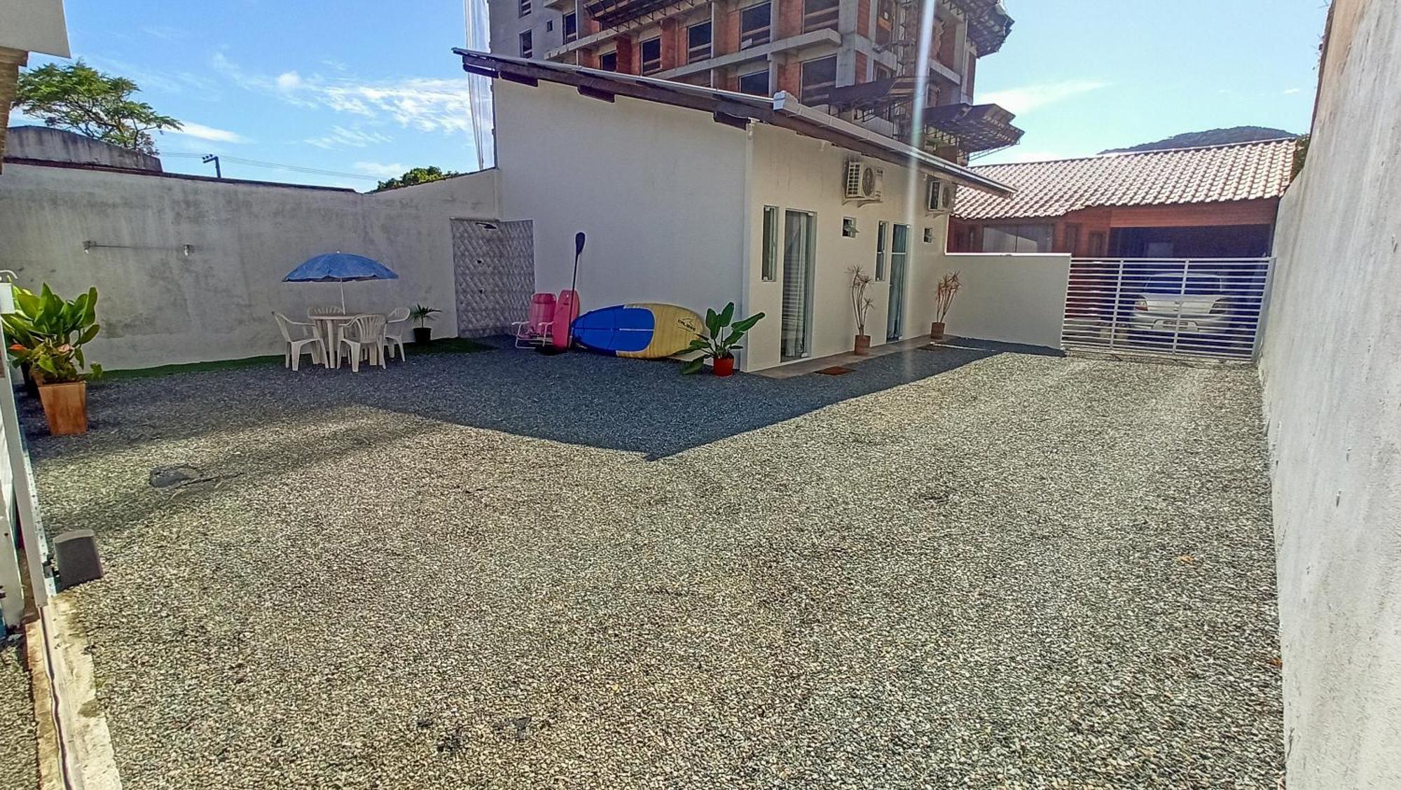 Suites A 100M Da Praia E 800M Do Beto Carrero Penha  Exterior foto